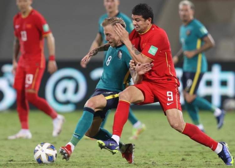 首尔主帅：成都蓉城防守很稳固，他们上一场比赛本来能赢球